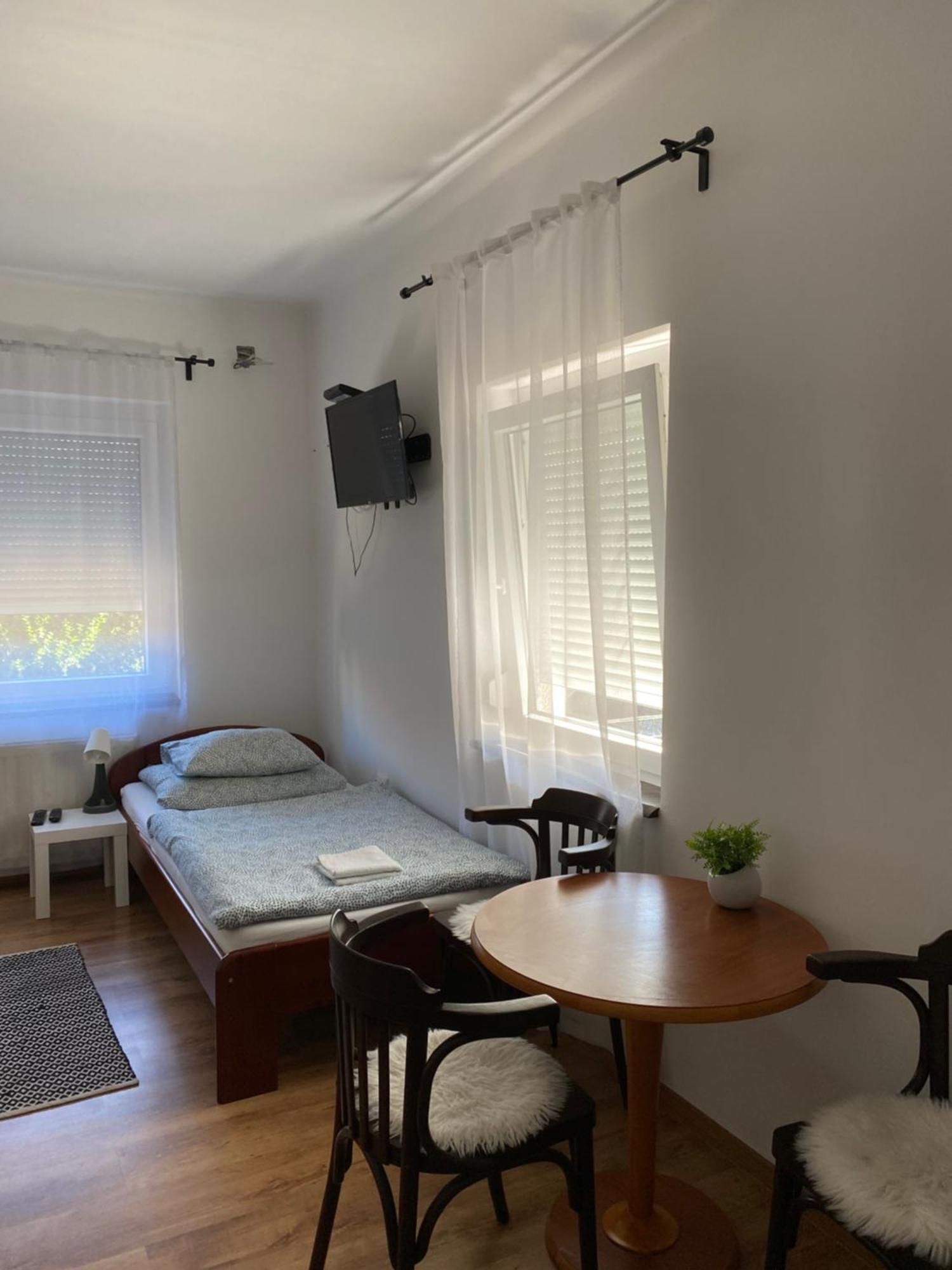 Borbely Apartman Nagykanizsa Exterior foto